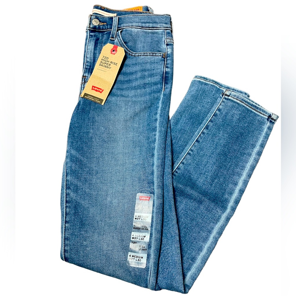 Women's Levi's Jeans 720 High-Rise Super Skinny Size 4 Medium W27 L30